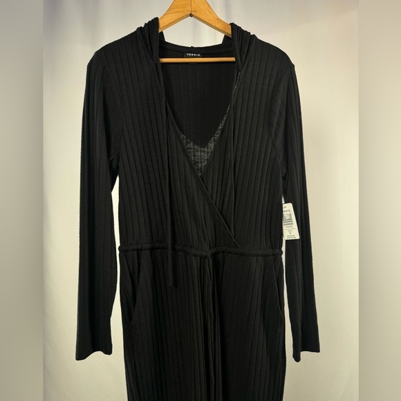 NWT Torrid Long Sleeve Hacci Jumpsuit in Black Size Large - Picture 5 of 10